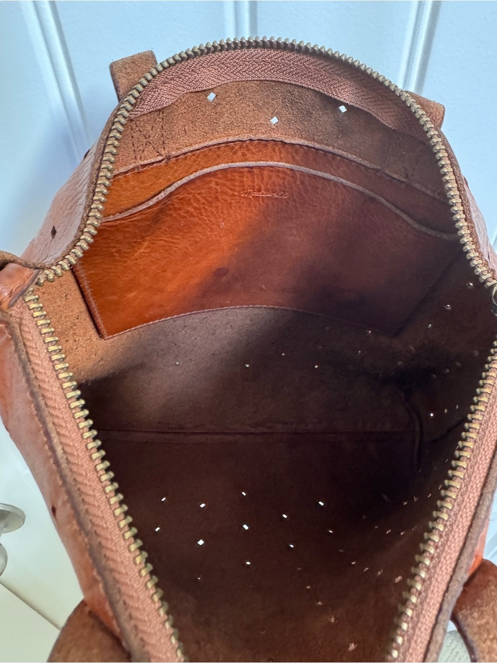 Madewell Transport Leather Crossbody Bag with Perforated Geo-Holepunch 11”x9”x3” - Picture 7 of 10